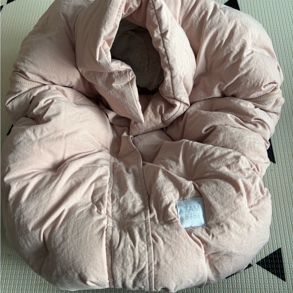 7AM Bébé Blush Pink Baby Cocoon